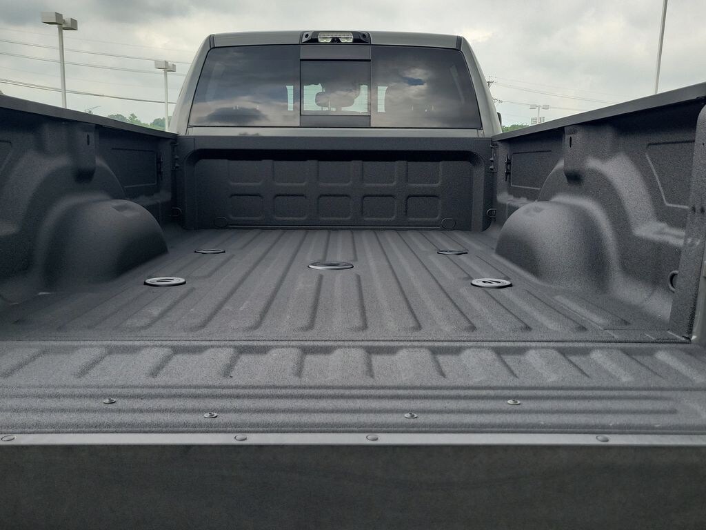 New 2026 Ram 3500 Big Horn 4x4 Crew Cab 8' Box Pickup