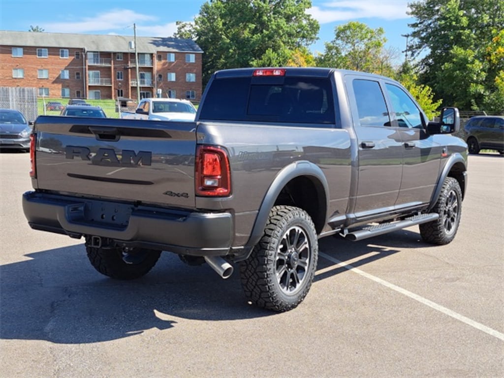 New 2026 Ram 2500 WARLOCK CREW CAB 4X4 6'4 BOX Pickup