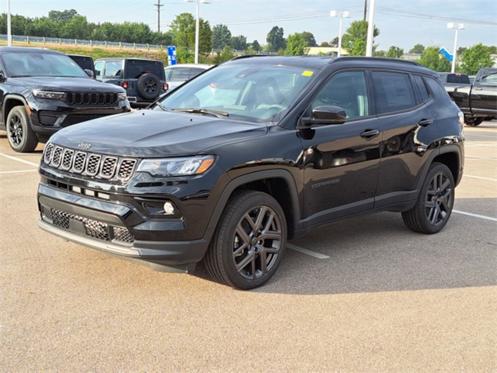 New 2026 Jeep Compass LIMITED ALTITUDE 4X4 Sport Utility