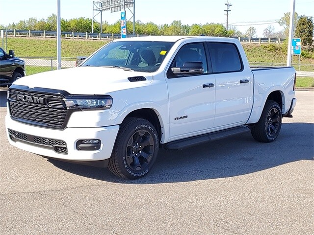 2025 Ram 1500 Big Horn photo 2