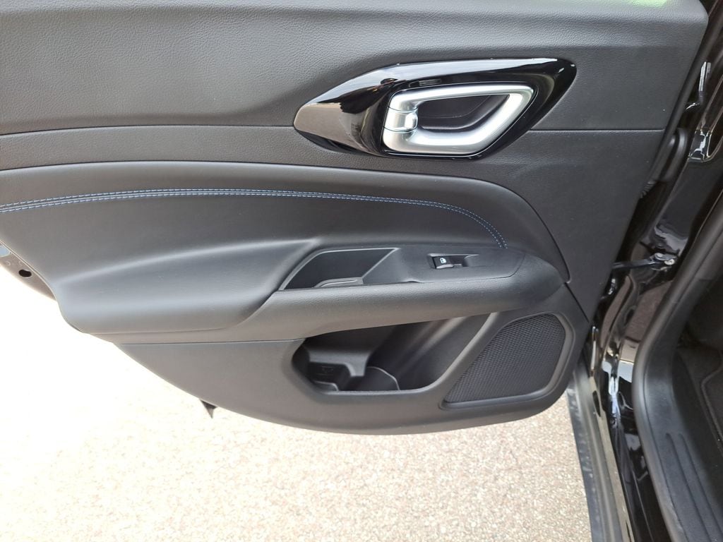 2026 Jeep Compass Limited Altitude - Photo 15