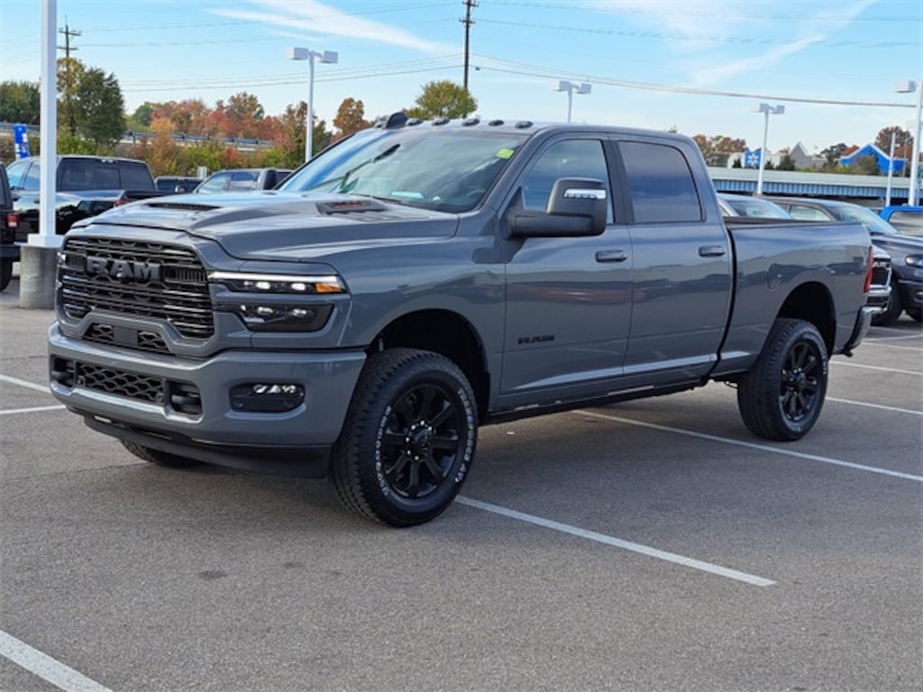 New 2026 Ram 2500 LARAMIE CREW CAB 4X4 6'4 BOX Pickup