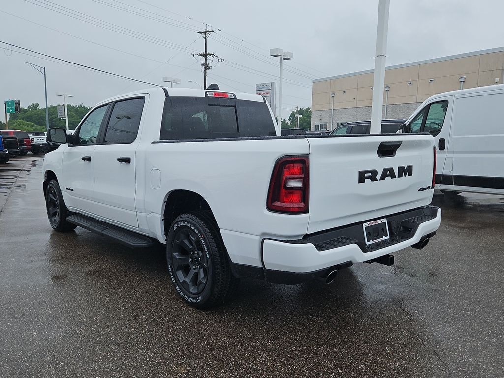 New 2026 Ram 1500 Express 4x4 Crew Cab 5'7" Box Pickup