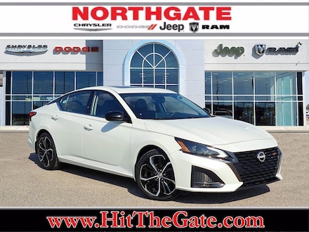 2023 Nissan Altima SR FWD Sedan