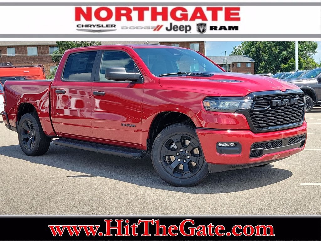 New 2026 Ram 1500 Express 4x4 Crew Cab 5'7" Box Pickup