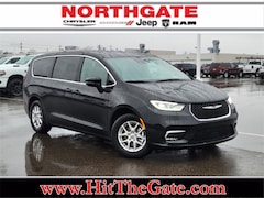 2025 Chrysler Pacifica Select FWD Passenger Van