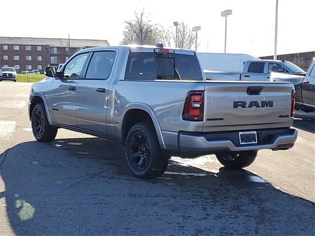 2025 Ram 1500 Big Horn photo 3
