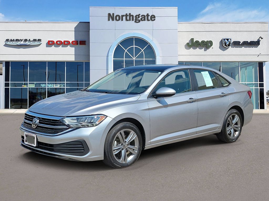 3VW7M7BU8RM071823