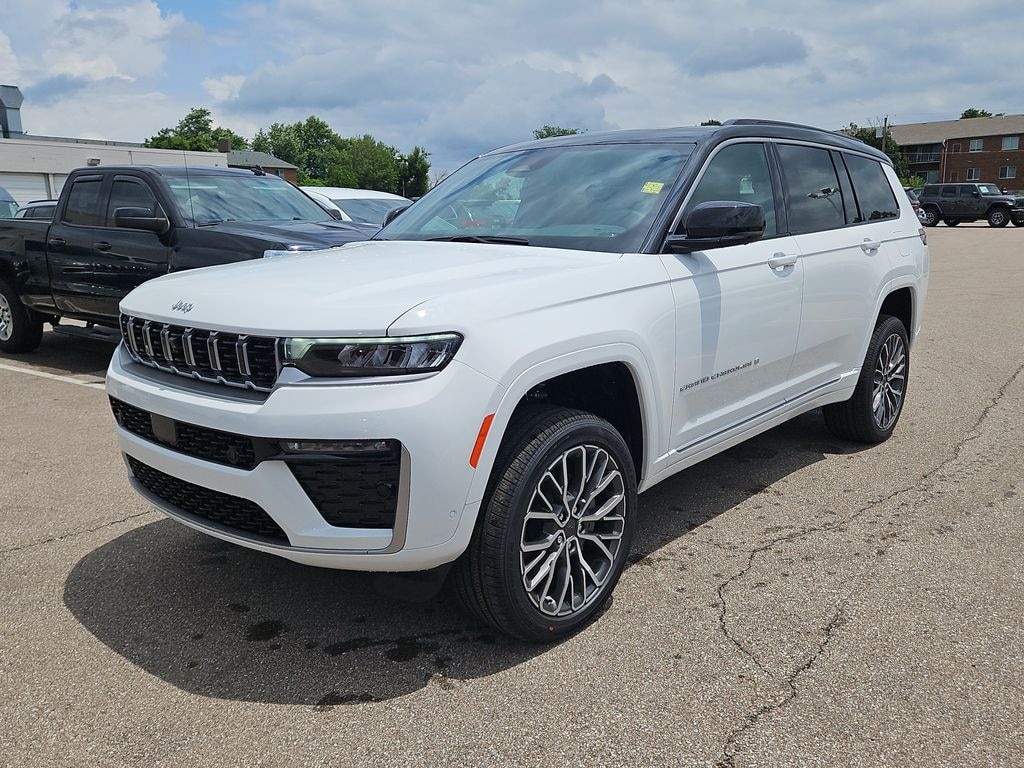 New 2026 Jeep Grand Cherokee L Summit 4x4 Sport Utility
