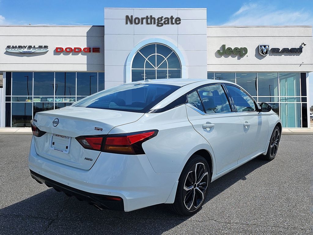 Used 2025 Nissan Altima SR AWD Sedan