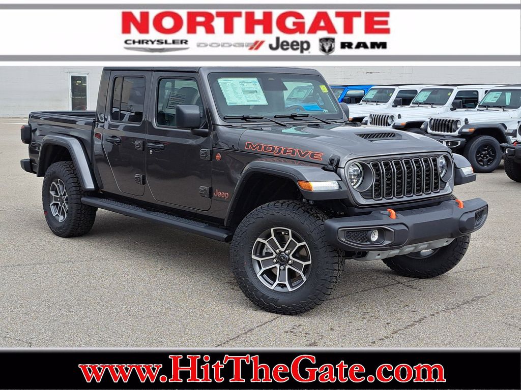 2026 Jeep Gladiator Mojave Auto's photo