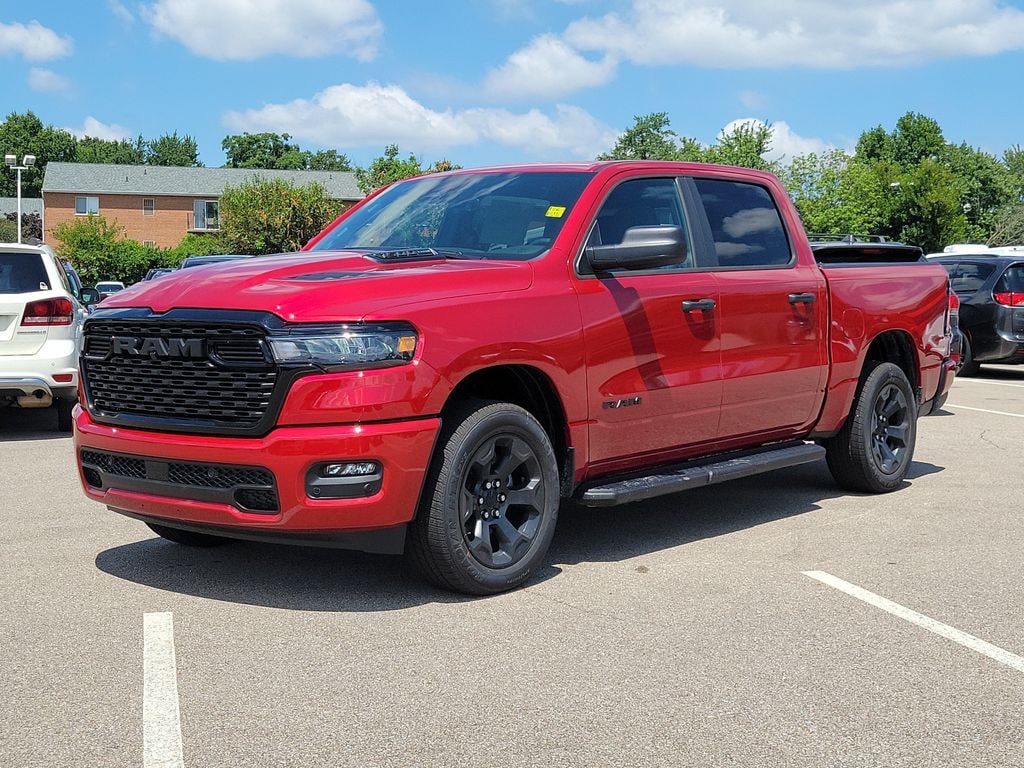 New 2026 Ram 1500 Express 4x4 Crew Cab 5'7" Box Pickup