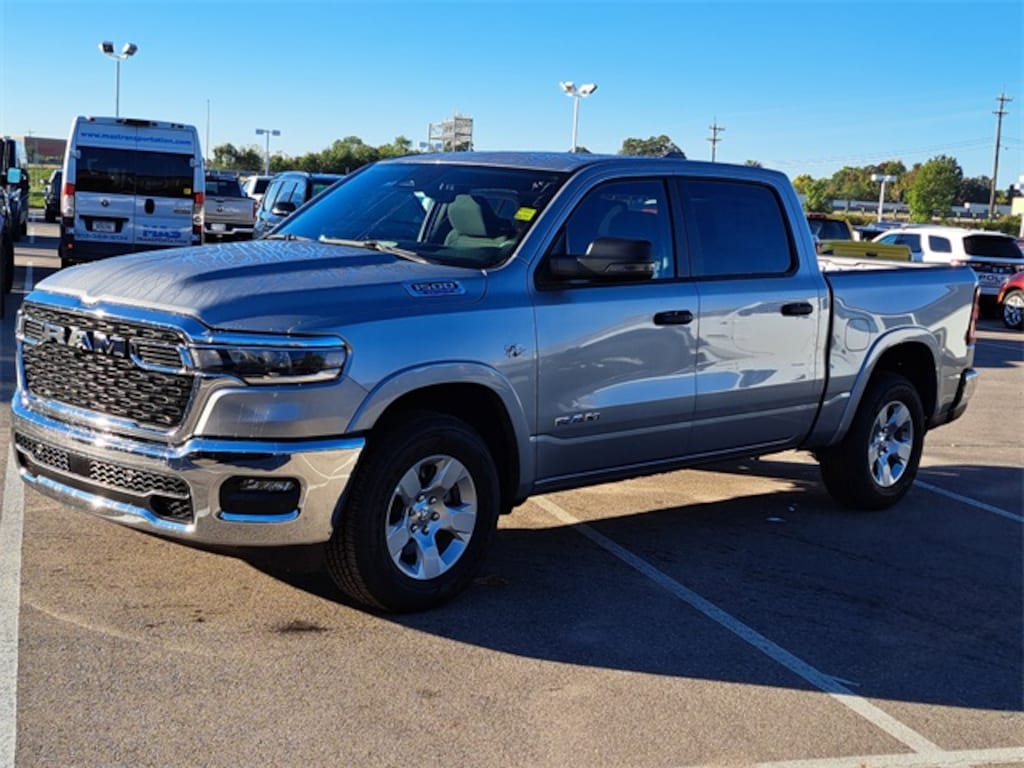 New 2026 Ram 1500 BIG HORN CREW CAB 4X4 5'7 BOX Pickup