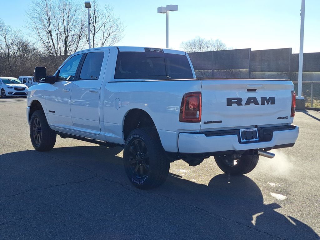 New 2026 Ram 2500 LARAMIE CREW CAB 4X4 6'4 BOX Pickup