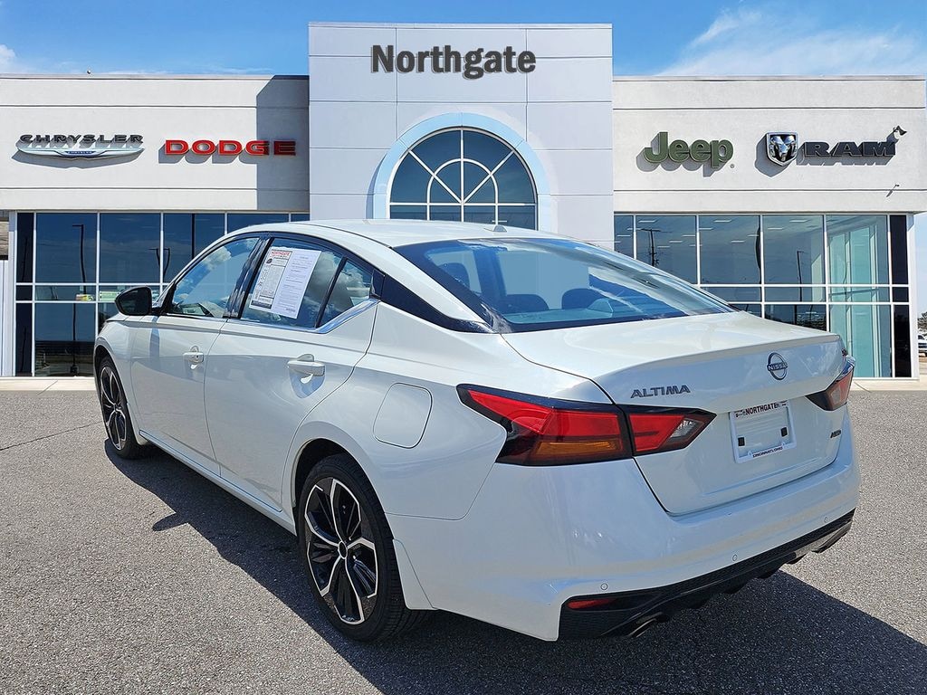 Used 2025 Nissan Altima SR AWD Sedan