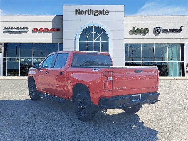 2020 Chevrolet Silverado 1500 LT Trail Boss photo 3