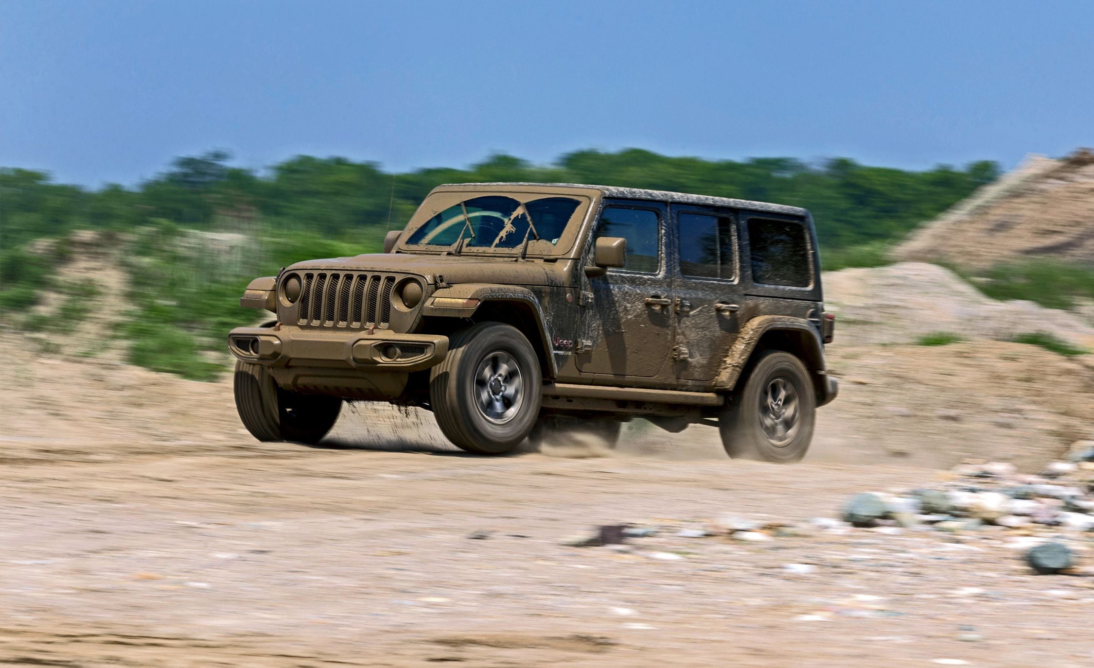 Jeep Cherokee Trailhawk vs Jeep Wrangler Rubicon