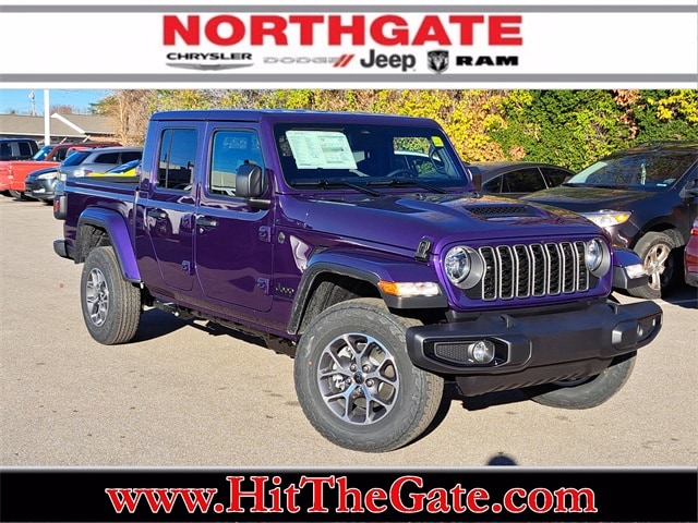 2026 Jeep Gladiator Sport S's photo