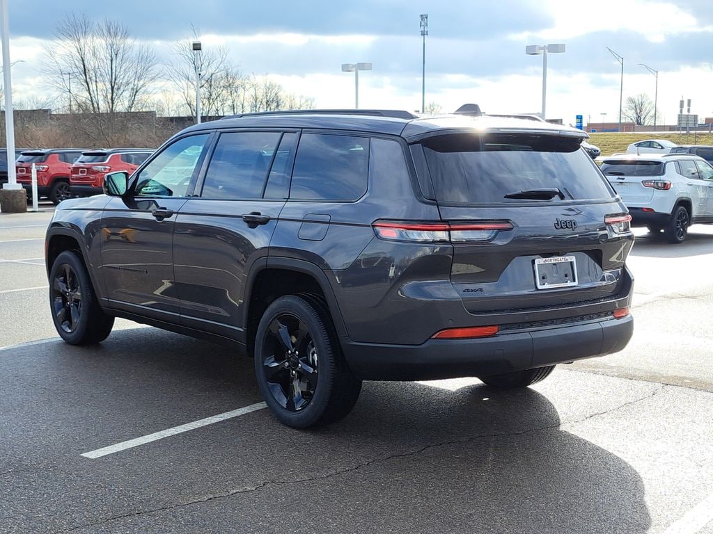 New 2025 Jeep Grand Cherokee L L ALTITUDE X 4X4 Sport Utility
