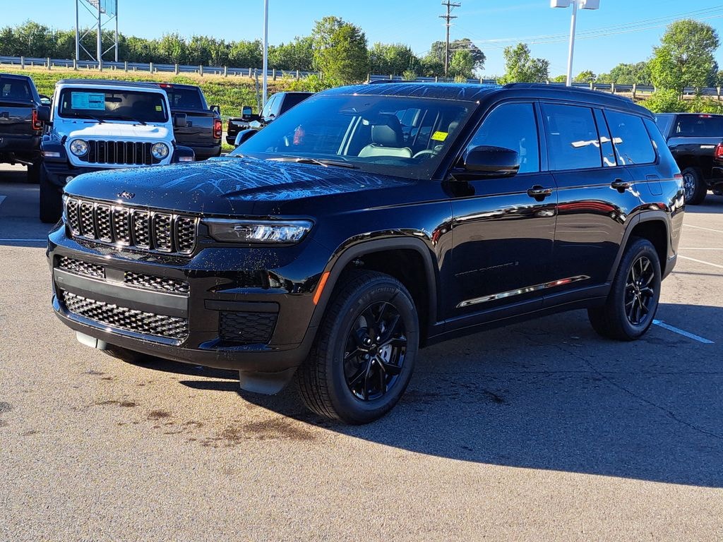 New 2025 Jeep Grand Cherokee L L ALTITUDE X 4X4 Sport Utility