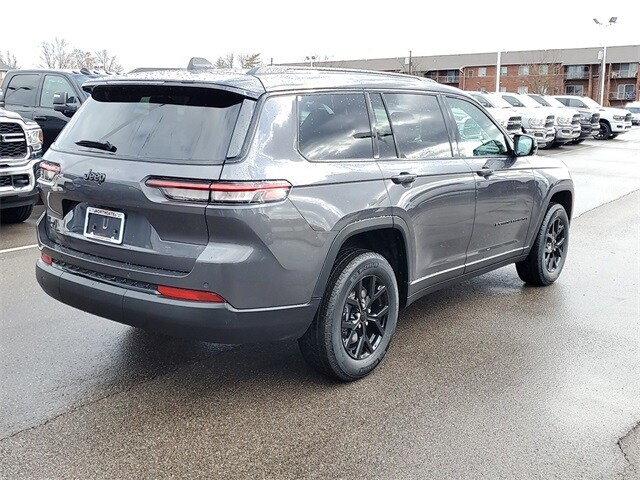 2025 Jeep Grand Cherokee Altitude X photo 4