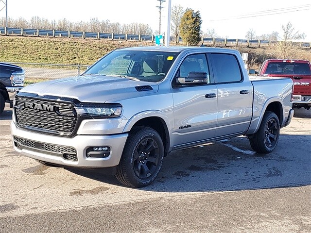 2025 Ram 1500 Big Horn photo 2