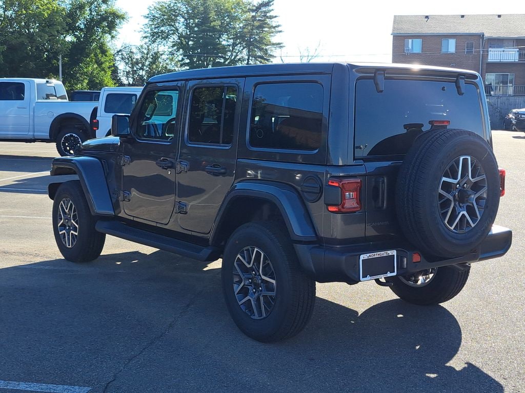 New 2025 Jeep Wrangler 4-DOOR SAHARA Sport Utility