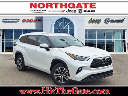 2024 Toyota Highlander XLE SUV