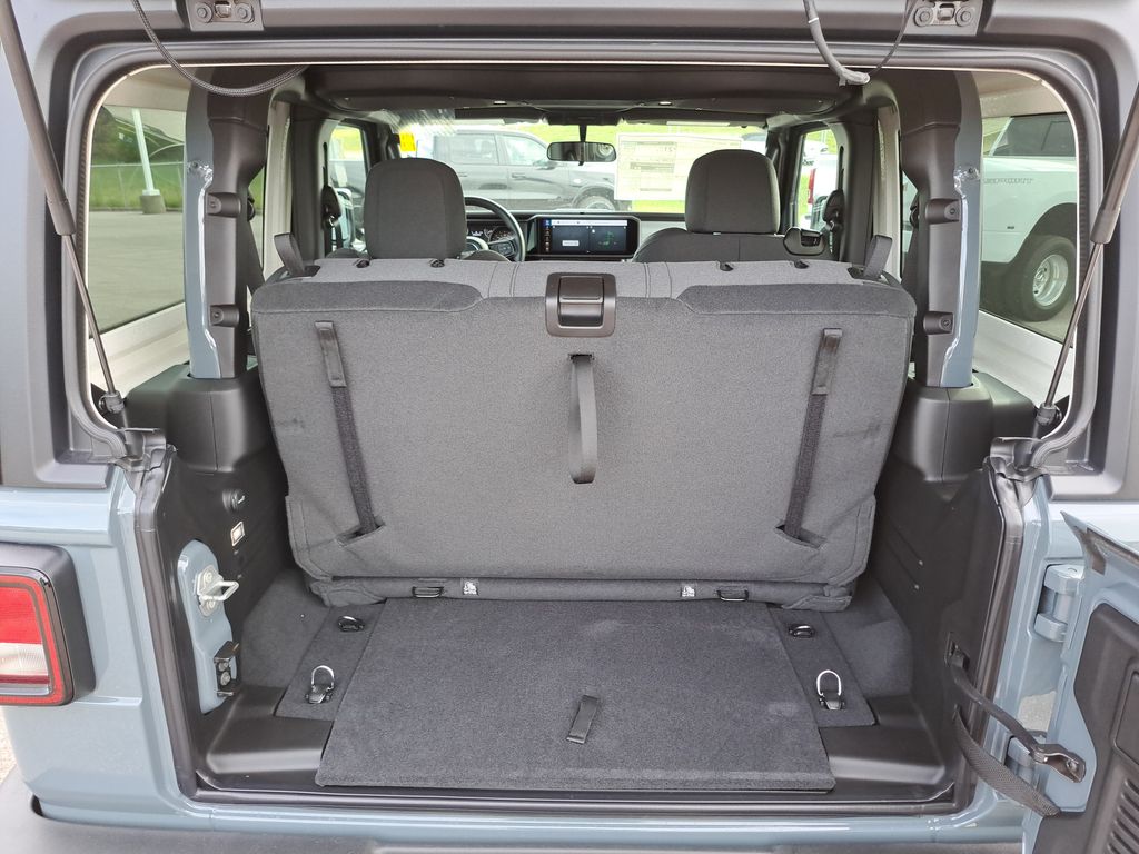 2026 Jeep Wrangler 2-Door Sport - Photo 10