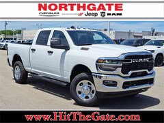 2025 Ram 3500 Tradesman 4x4 Crew Cab 6'4