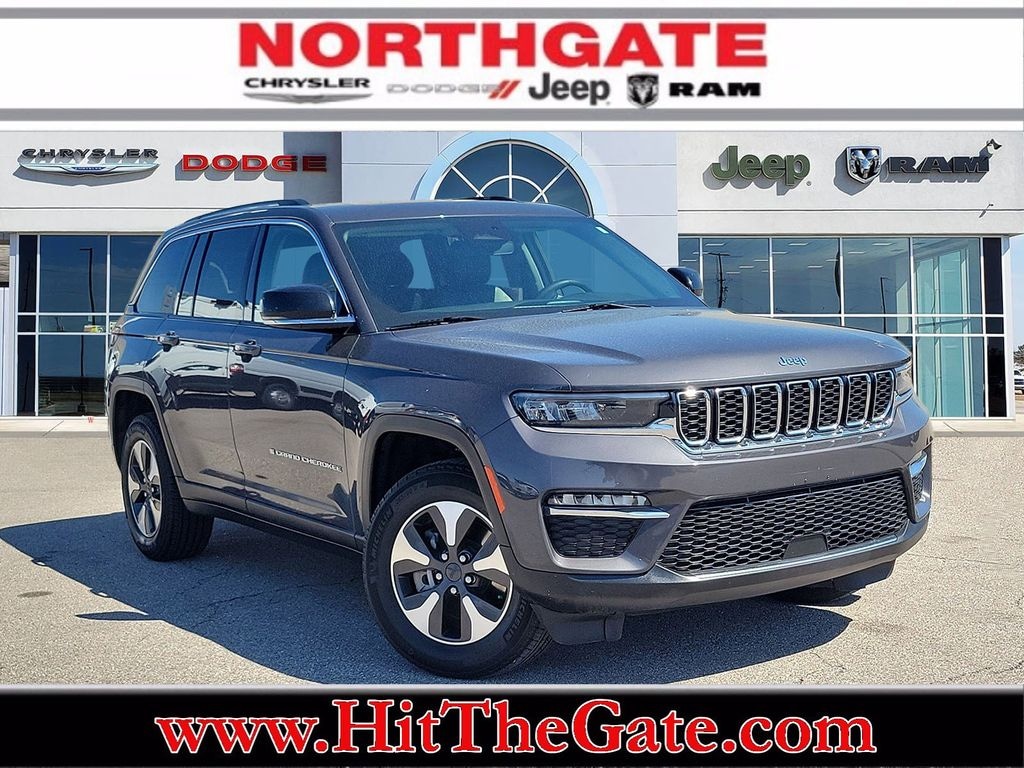 Used 2023 Jeep Grand Cherokee SUV