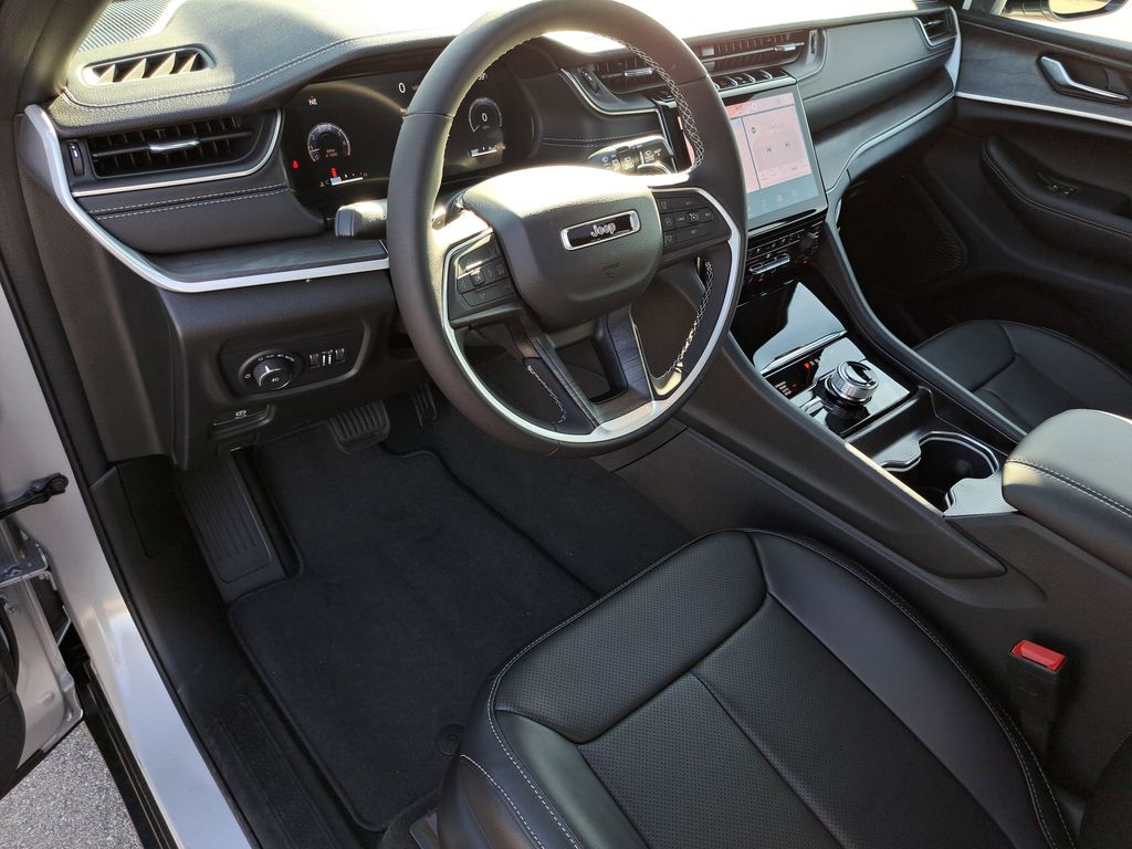 2025 Jeep Grand Cherokee Limited - Photo 19