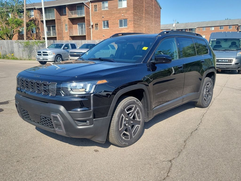 New 2026 Jeep Cherokee Laredo 4x4 Sport Utility