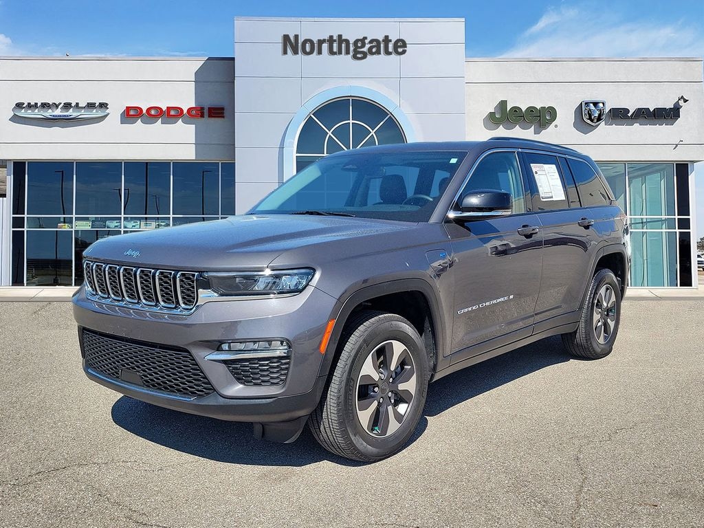 Used 2023 Jeep Grand Cherokee SUV
