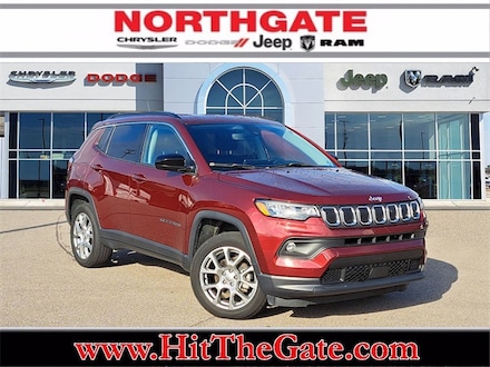 2022 Jeep Compass Latitude Lux 4x4 SUV