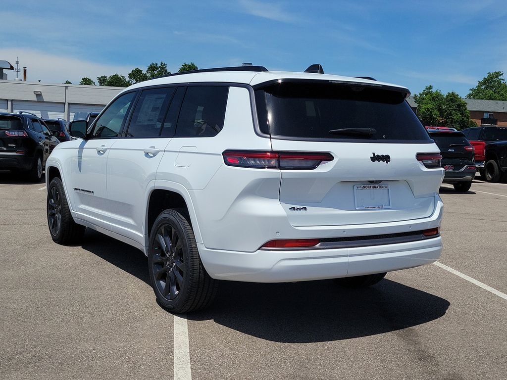 New 2026 Jeep Grand Cherokee L Limited Reserve 4x4 Sport Utility