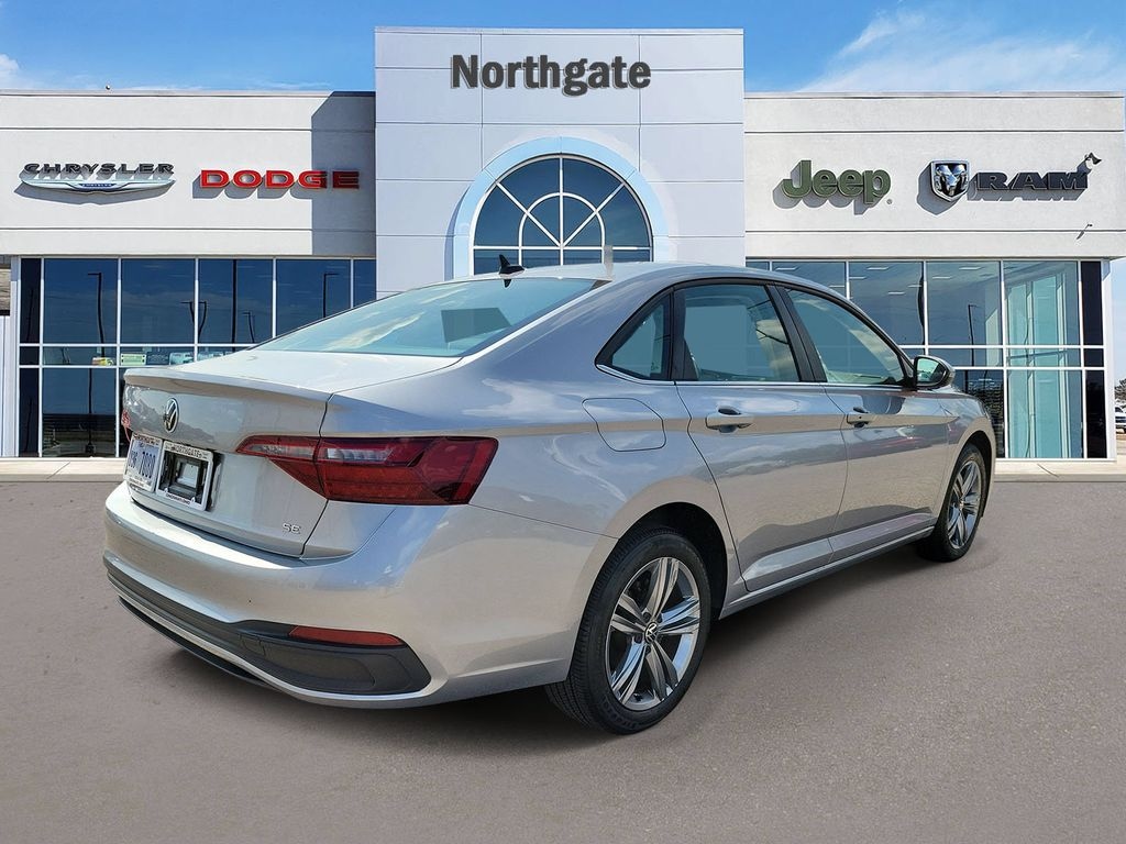 Used 2024 Volkswagen Jetta 1.5T SE Sedan