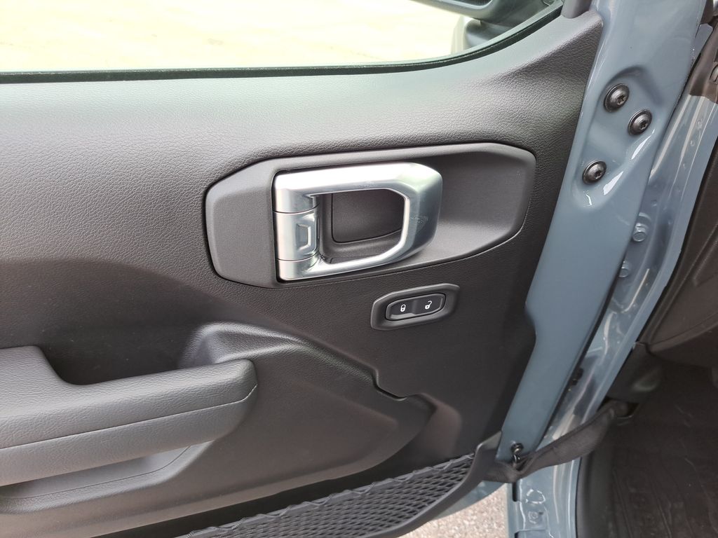 2026 Jeep Wrangler 2-Door Sport - Photo 17