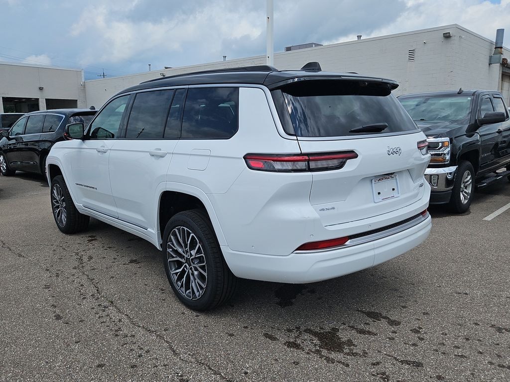 New 2026 Jeep Grand Cherokee L Summit 4x4 Sport Utility