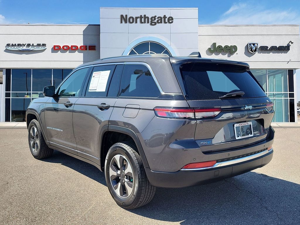 Used 2023 Jeep Grand Cherokee SUV