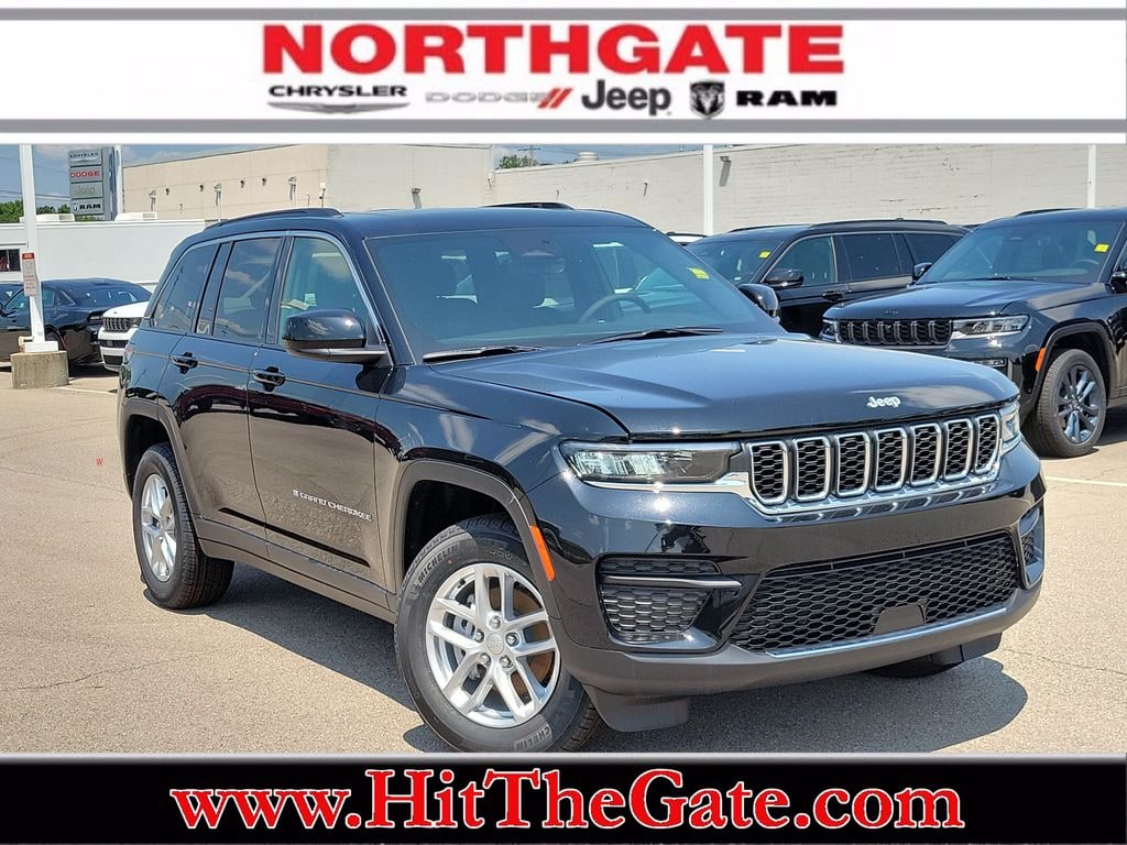 New 2026 Jeep Grand Cherokee Laredo X 4x4 Sport Utility