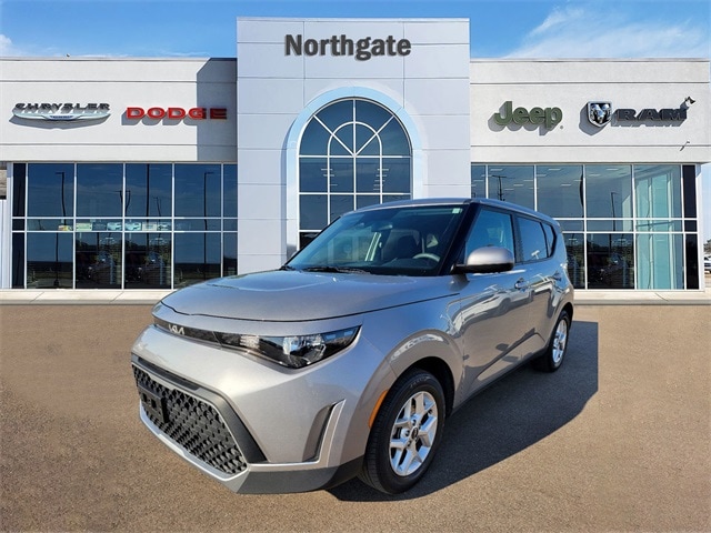 Used 2023 Kia Soul LX with VIN KNDJ23AU9P7877010 for sale in Cincinnati, OH