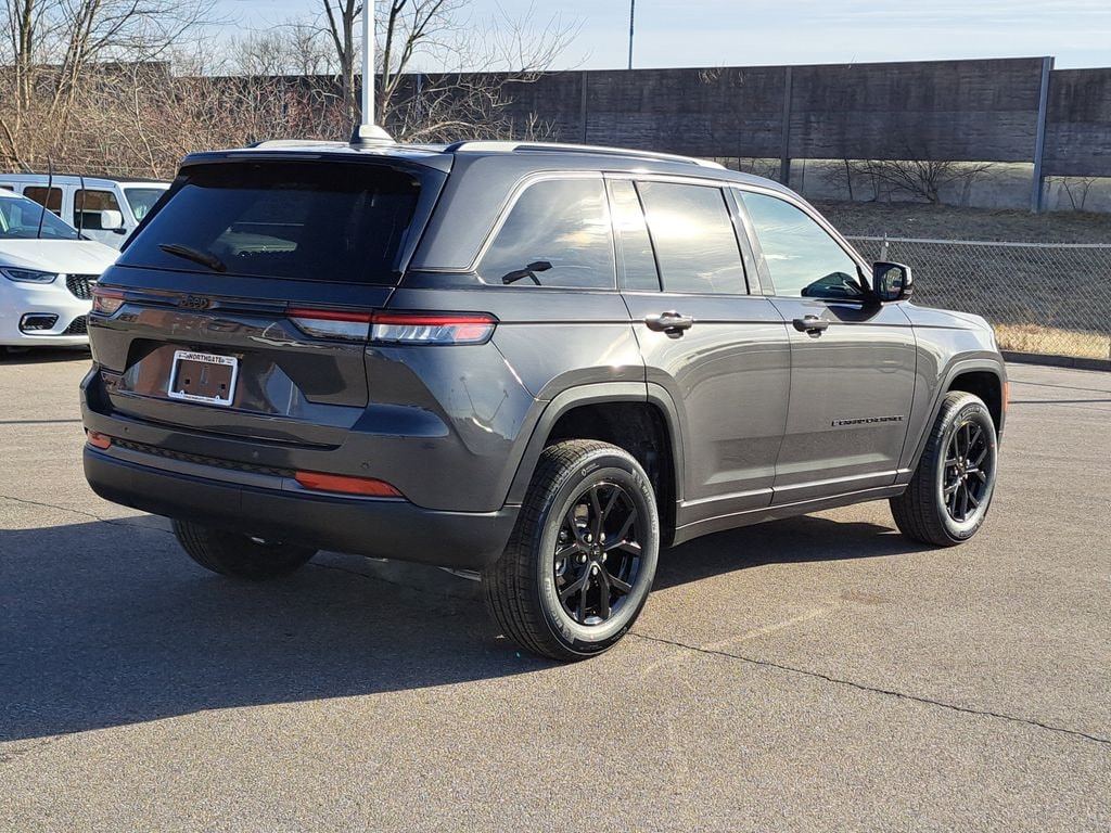 New 2026 Jeep Grand Cherokee ALTITUDE 4X4 Sport Utility