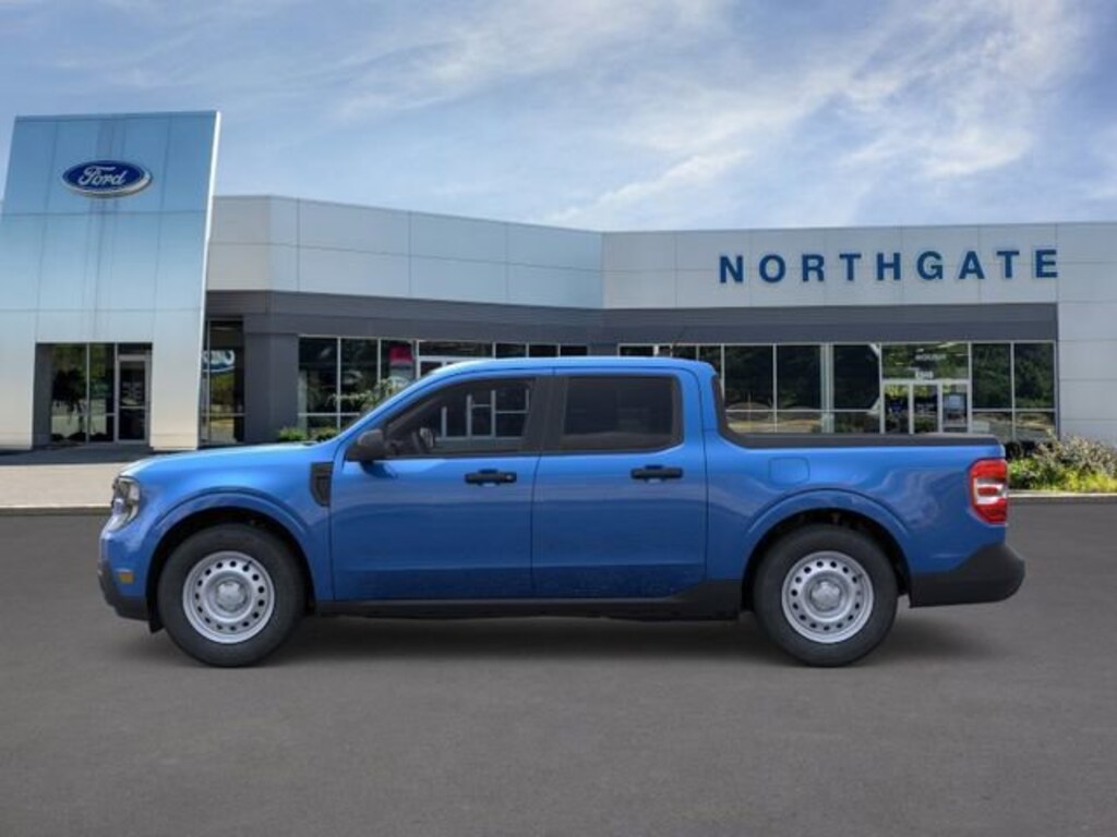 New 2025 Ford Maverick XL Truck Crew Cab