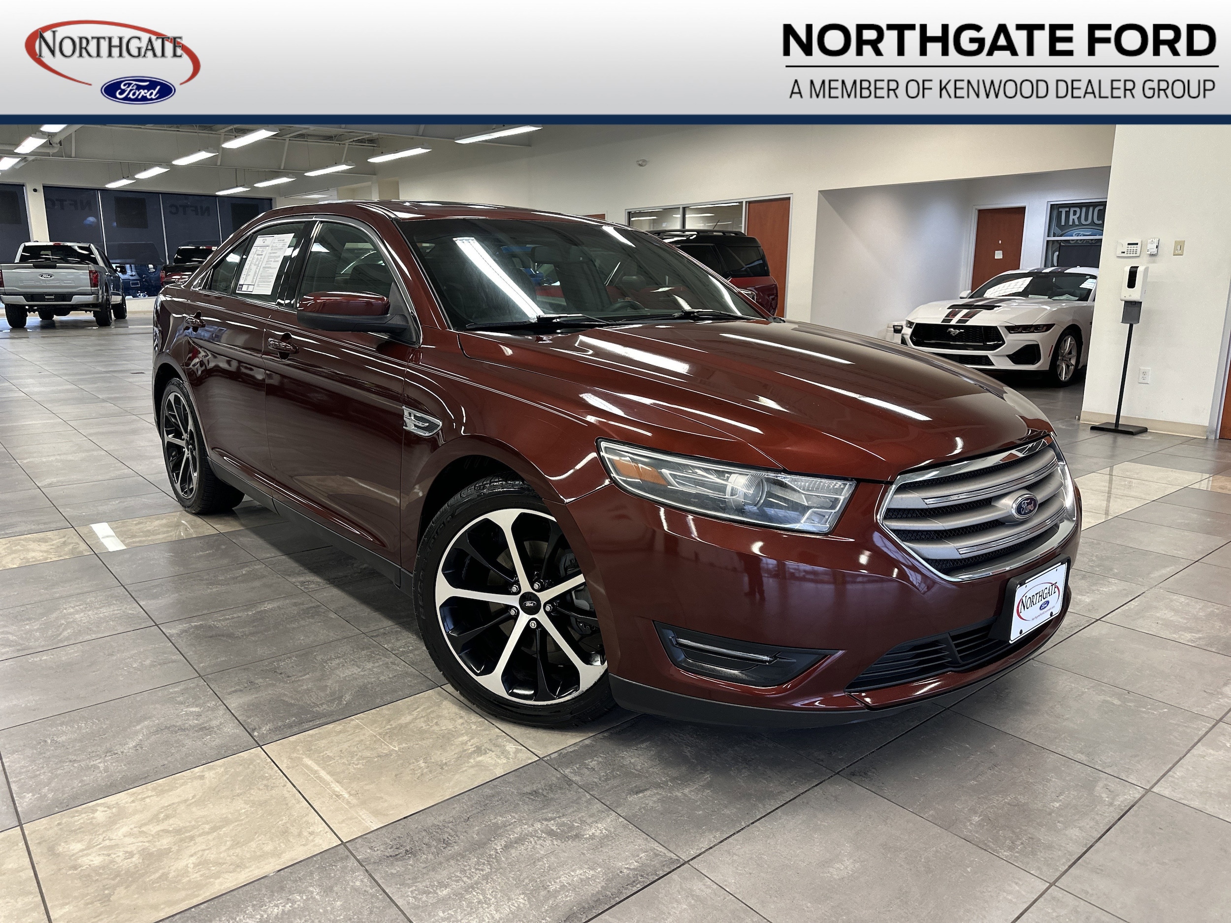 2015 Ford Taurus SEL
