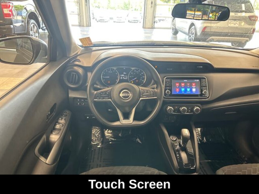 Used 2022 Nissan Kicks S SUV