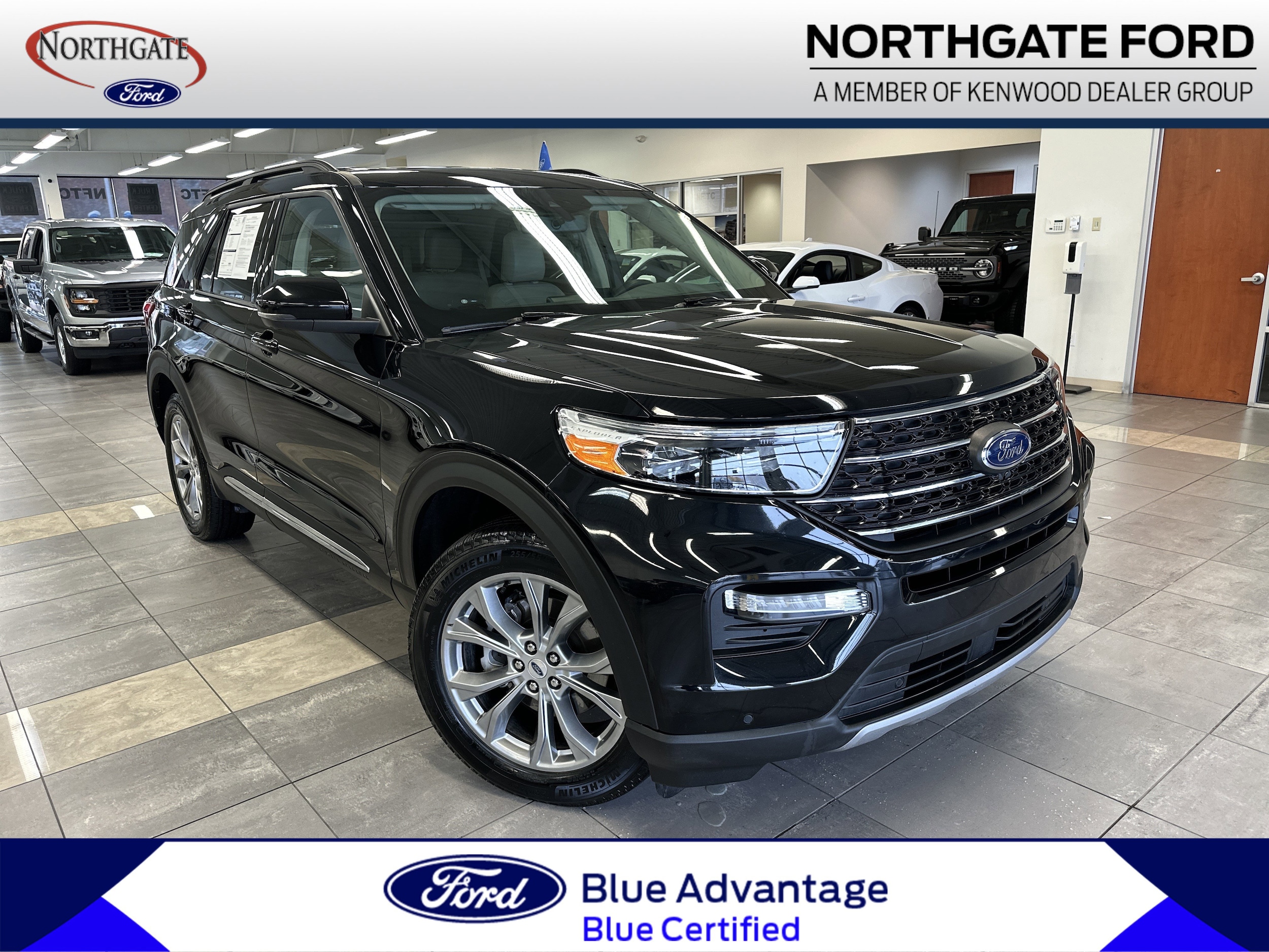 2023 Ford Explorer XLT's photo