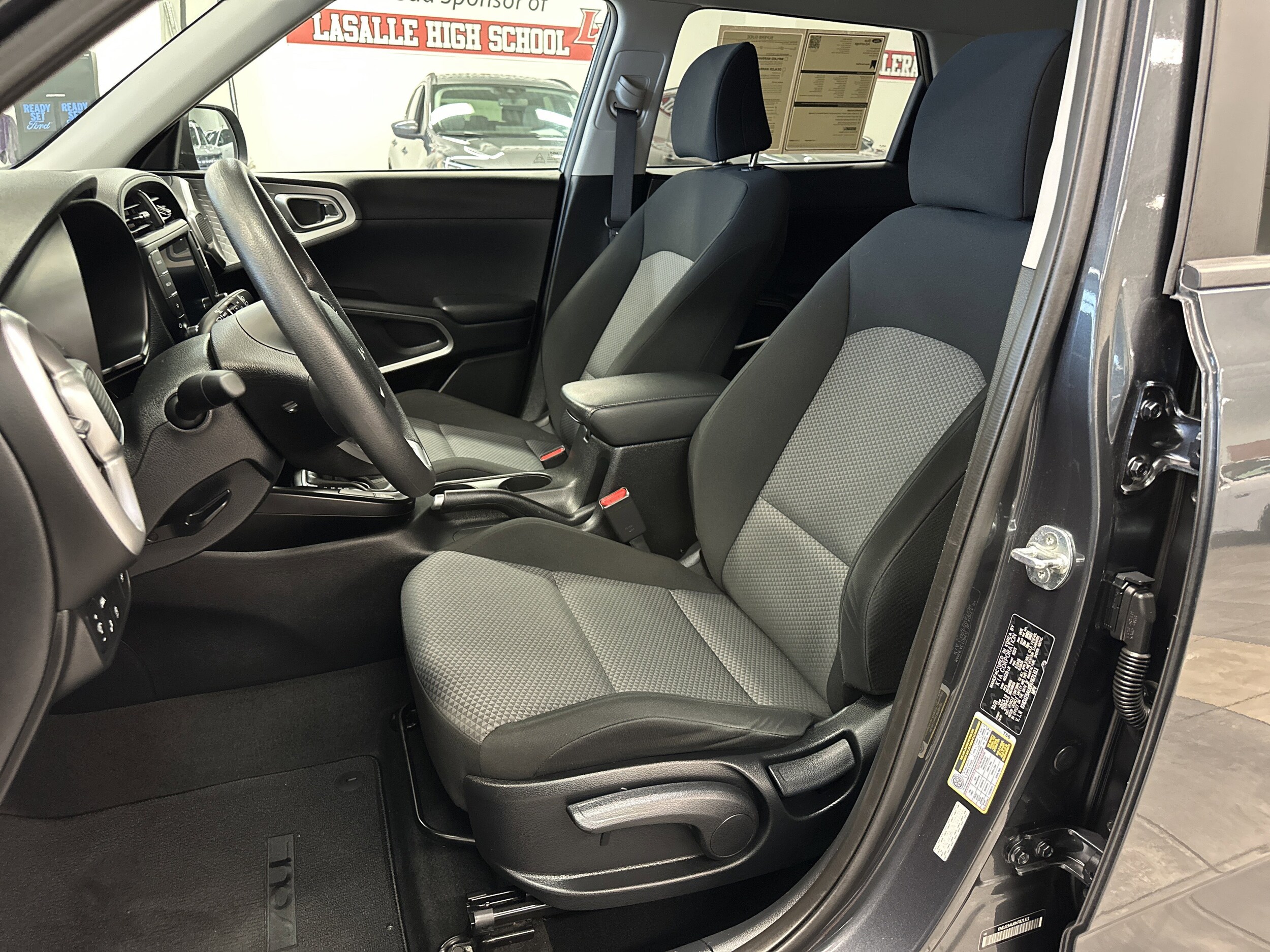 2022 Kia Soul LX photo 4