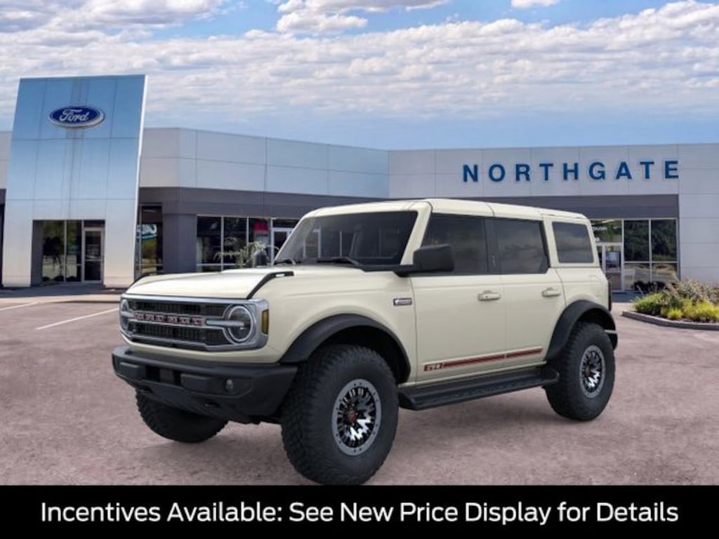 New 2026 Ford Bronco Outer Banks SUV