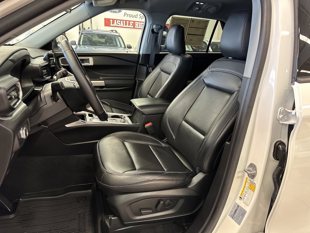 Certified 2022 Ford Explorer XLT SUV